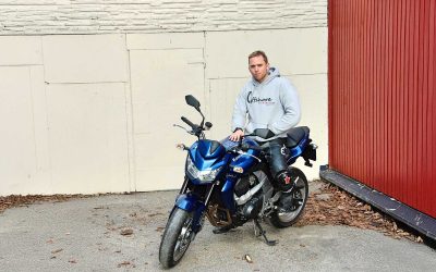 Lowe, 24, dog av plötsligt hjärtstopp – ”Det måste forskas mer på orsakerna till detta”