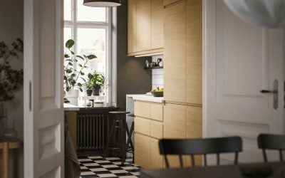 Ett skandinaviskt kök med värme och karaktär