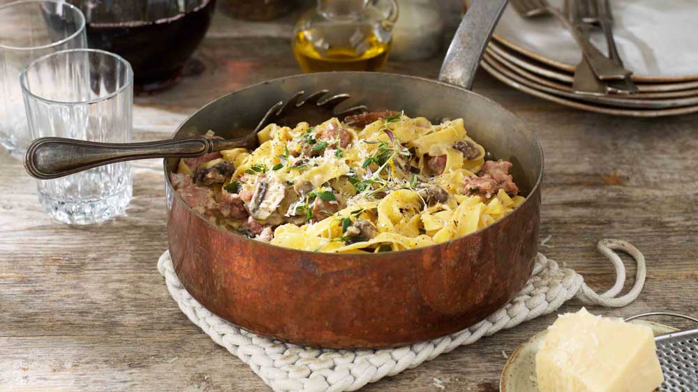 Zeta-Tagliatelle-med-salsiccia-och-svamp